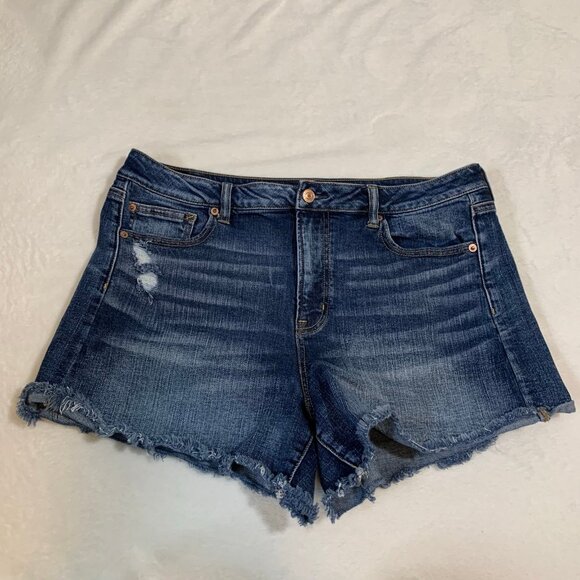 American Eagle Outfitters Pants - American Eagle hi-rise festival midi raw hem stretch denim jean shorts